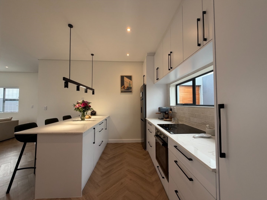 3 Bedroom Property for Sale in Sandown Western Cape
